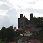 Unterhalb Der Burg Hanstein شقة Bornhagen