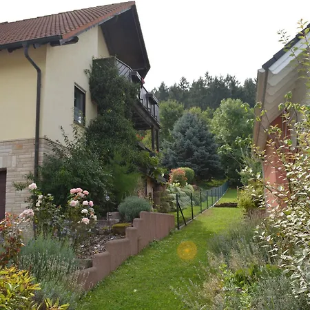 Appartamento Unterhalb Der Burg Hanstein