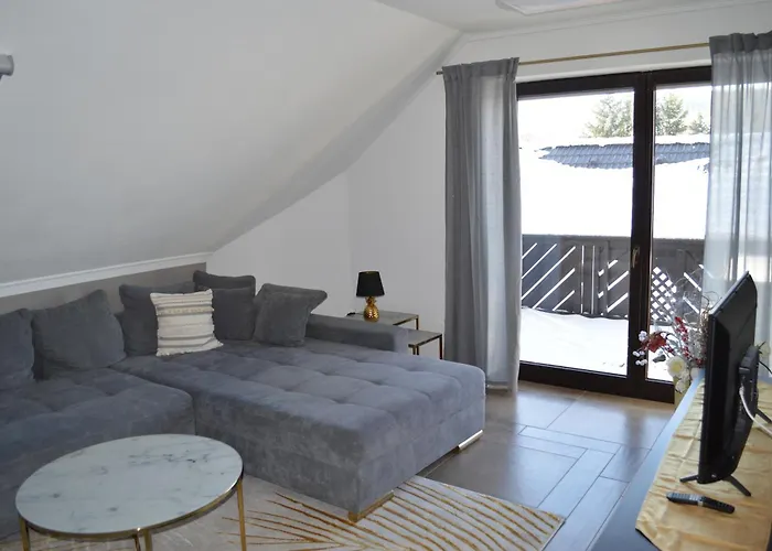 Unterhalb Der Burg Hanstein * Bornhagen